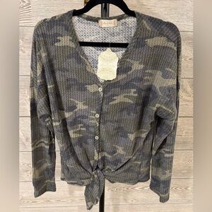 Altar'd State Camo Long Sleeve Top - Green and Gray